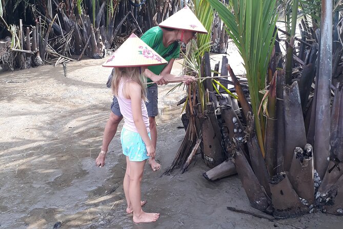 Hoi An Eco Tour & Cooking Class ( local market ,basket boat ,fishing,cooking ) - Two hours of cooking with a local family-style team