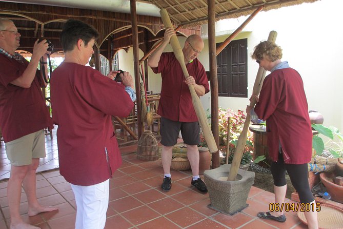 Hoi An Farming and Fishing life Experience Tour - River time and the round bamboo basket boat