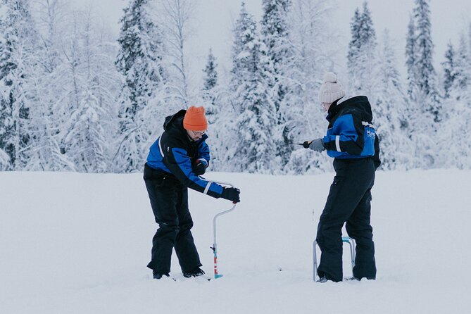 Ice Fishing by Snowmobile in Levi - Key points to know before booking