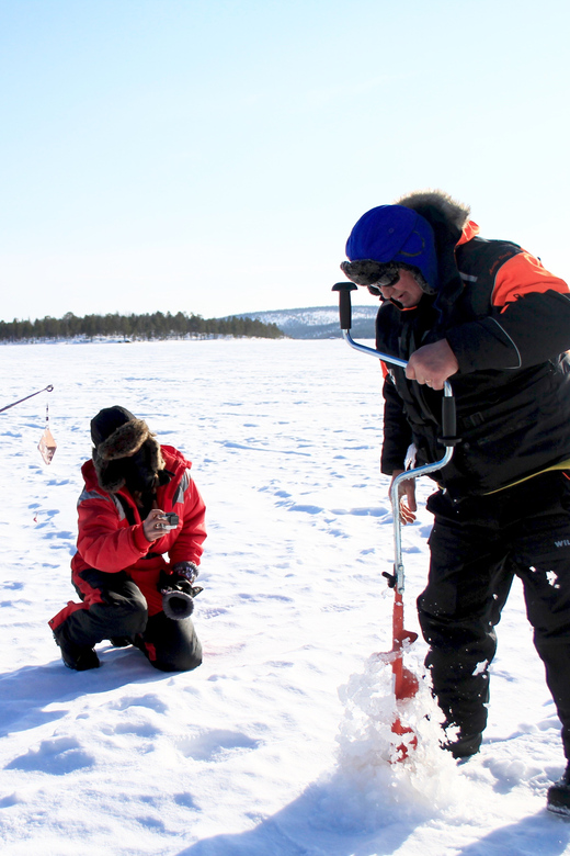 Ivalo: Ice Fishing Tour to Lake Inari, Reindeers & Lunch - Why this Lake Inari trip feels personal