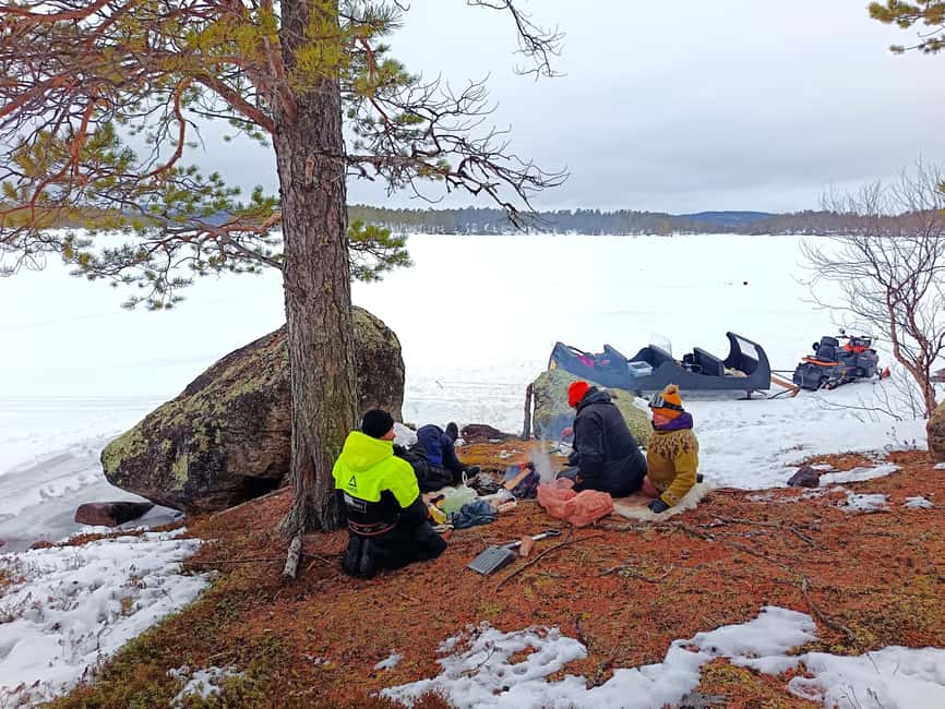 Ivalo: Ice Fishing trip to Lake Inari - What the fishing actually feels like