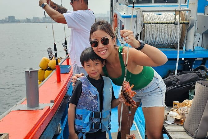 Jeju Hidden Gem Sea Boat Fishing Tour with Lunch - The parts I like, and the parts I would question