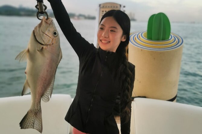 Join-in Yacht Fishing at the Southern Islands of Singapore - Price, timing, and what you receive for $103.81