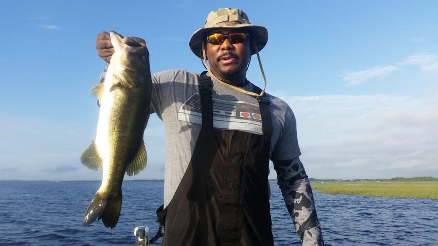 Kissimmee: Private Lake Tohopekaliga Fishing Charter - What to bring for a comfortable morning