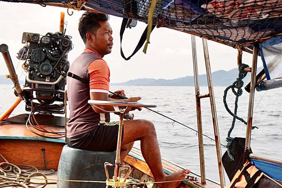 Koh Lipe: 3 Island Snorkeling & Fishing Tour - Learning to fish at park-approved spots