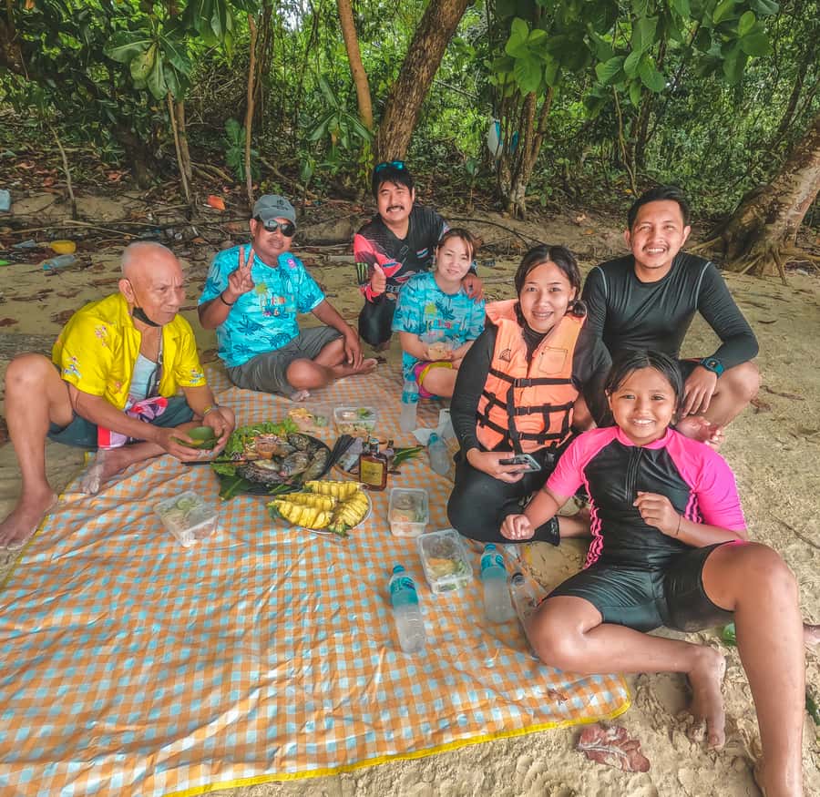 Koh Lipe: 3 Island Snorkeling & Fishing Tour - Timing, comfort, and what to bring