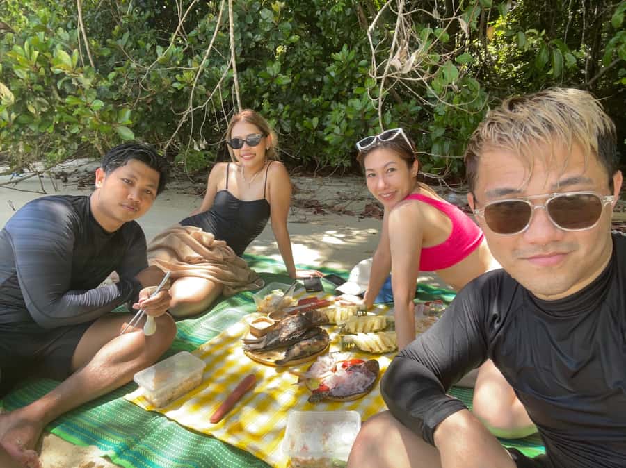 Koh Lipe: 3 Island Snorkeling & Fishing Tour - Who should book this Koh Lipe day?