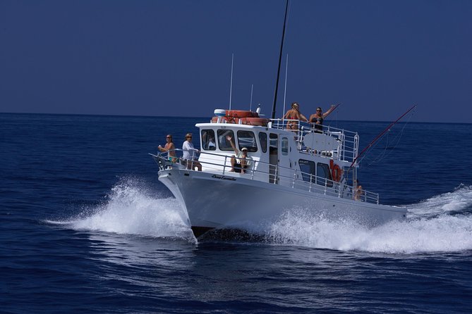 Kona Hawaii Fishing/Snorkel Large Group Private Charter on OE - Key points to know before booking