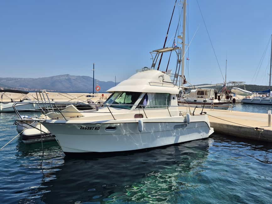 Korčula: Family Fishing & Snorkeling Private Boat Trip - A private four-hour escape from Korčula
