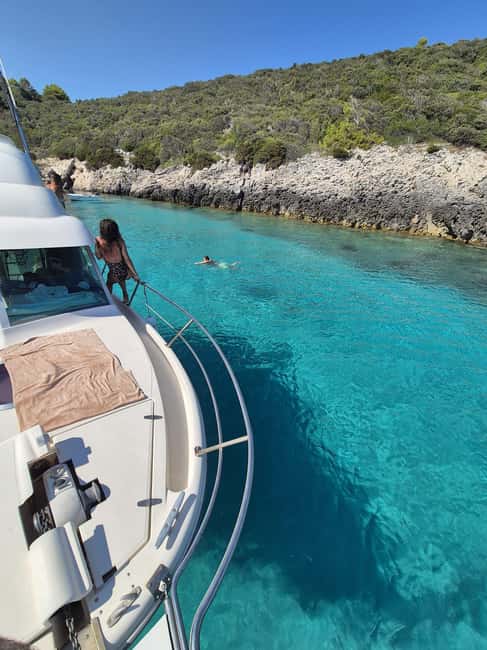 Korčula: Family Fishing & Snorkeling Private Boat Trip - Snorkeling in the clear Adriatic