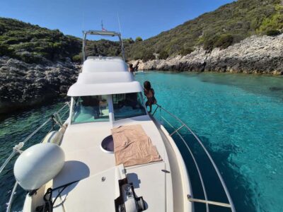 Korčula: Family Fishing & Snorkeling Private Boat Trip