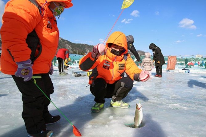 Korea Winter Ice Fishing Festival (Pyeongchang Trout Festival) - The 7:30 a.m. departure from Hongdae
