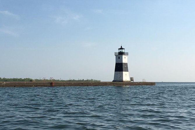 Lake Erie Smallmouth Fishing Charters - Fishing for Lake Erie smallmouth bass
