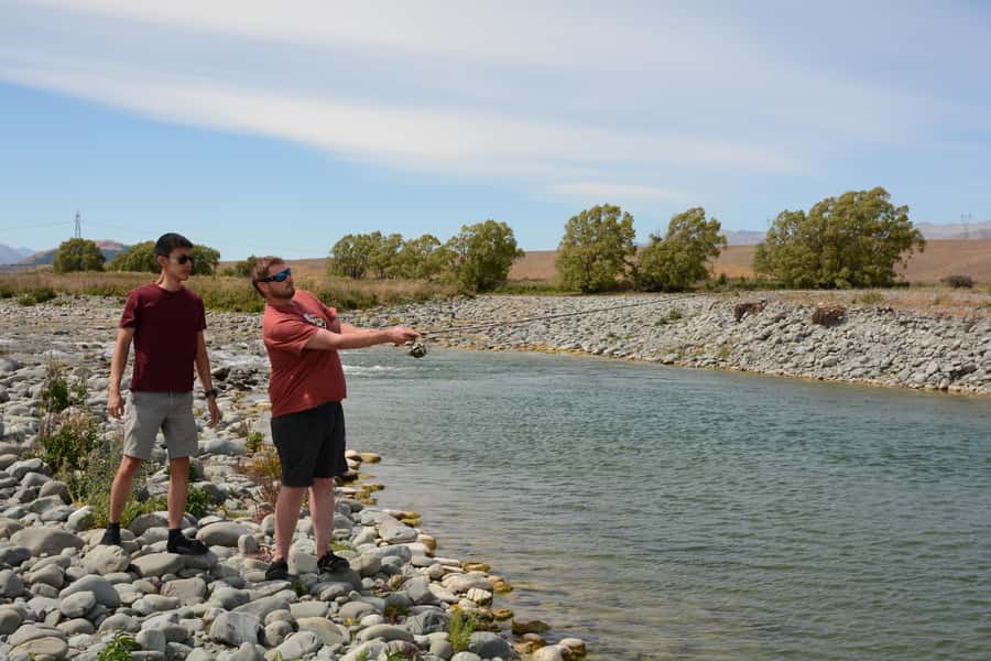 Lake Tekapo Fishing Tour - What the guide adds to the experience