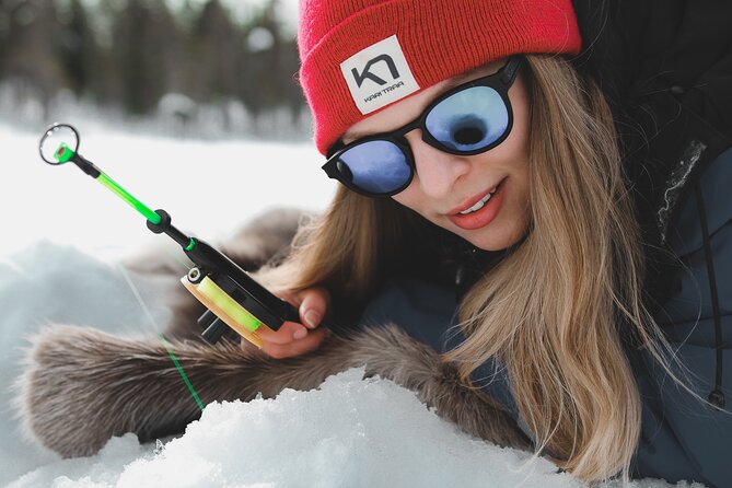 Lappish Lunch Break -Snowmobiling, ice fishing and tasty food - Getting comfortable in Arctic gear