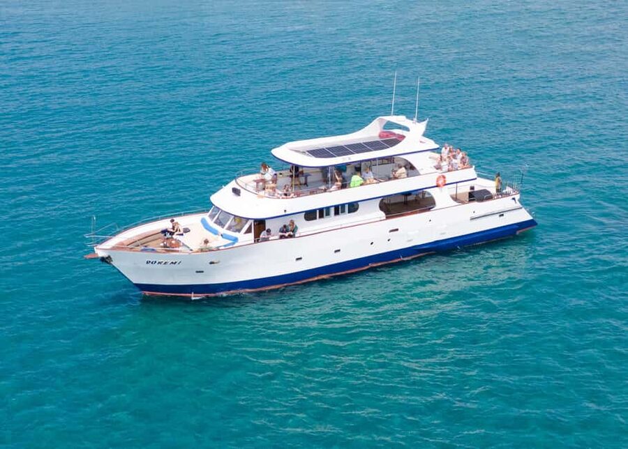 Larnaca: Relaxing Cruise with Fishing and BBQ Lunch - The first fishing stop, about 25 minutes out