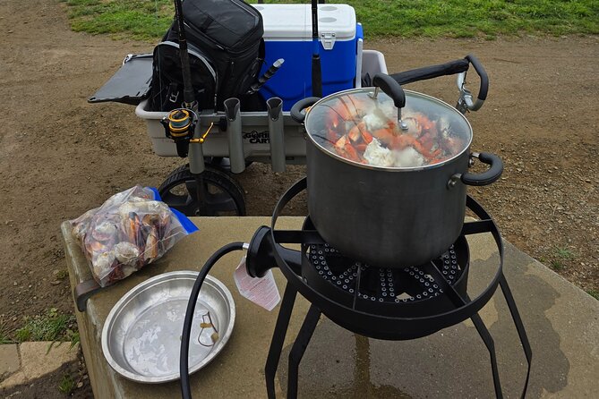 Learn to Catch and Cook Crab under Golden Gate Bridge SF - Who will enjoy this most