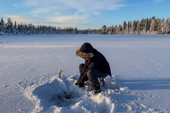 Levi: Small group ice fishing experience - Booking, timing, and cancellation details