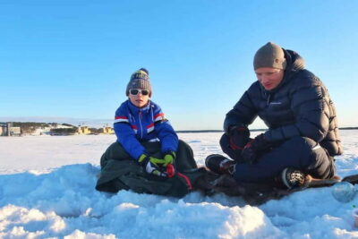 Lulea: Ice Fishing Tour in the heart of the city with Guide