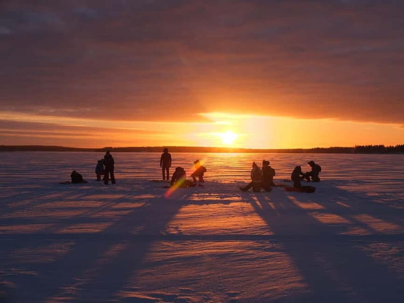Lulea: Ice Fishing Tour in the heart of the city with Guide - Reindeer furs and hot drinks on the ice