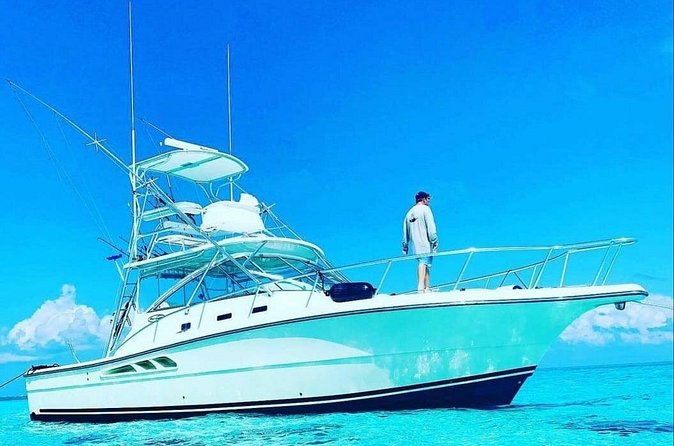 Luxury Private Fishing Charters - FULL DAY CHARTER - Booking details, weather, and who should go