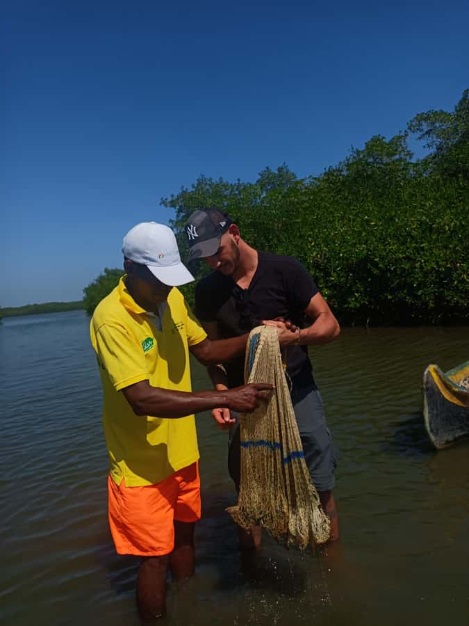 Mangroves, cultural fishing, black heritage town and lunch - Through the mangrove channels