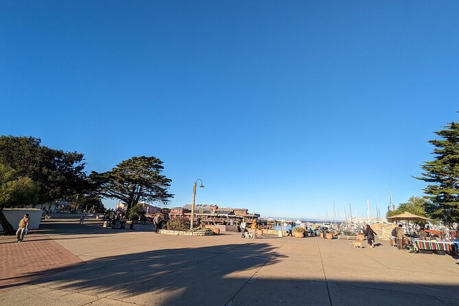 Monterey Fisherman's Wharf and Presidio Scavenger Hunt - Monterey streets, boutiques, and clues