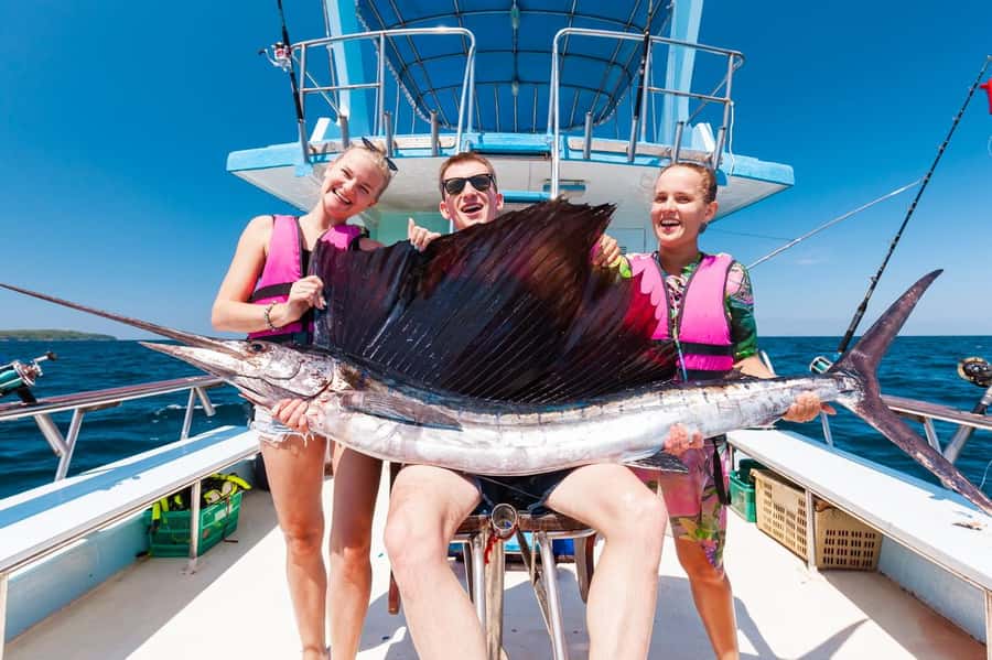Phuket: Game Fishing and Trolling Boat Trip with Lunch - Trolling toward Racha Yai