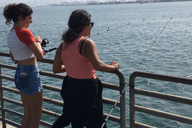 Pier Fishing Tour - San Diego - Group size, timing, and the day around it