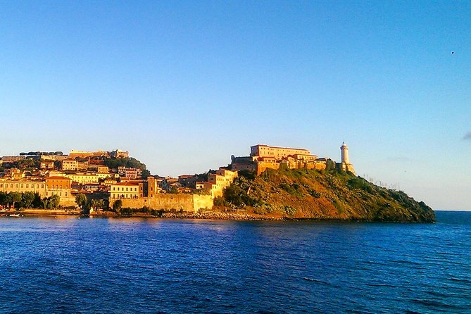 Portoferraio, the fisherman village chosen by Etruscans, Medici and Napoleon - Portoferraio in three powerful chapters