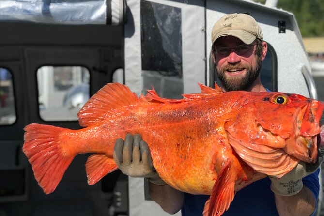 Private Alaska Salmon Fishing—Up to 6 Guests, Priced by Group - What is included, and what you still need to pay
