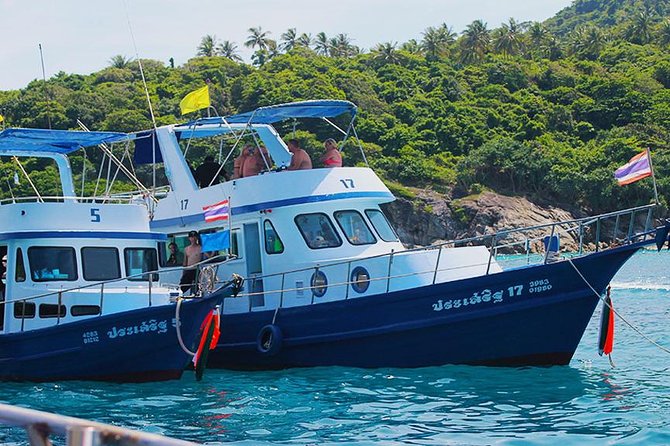 Private Boat Fishing TROLLING & SPINNING From Phuket - Fishing offshore from Ao Chalong