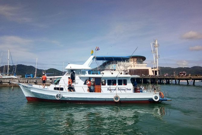 Private Boat Fishing TROLLING & SPINNING From Phuket - Afternoon fishing with live bait
