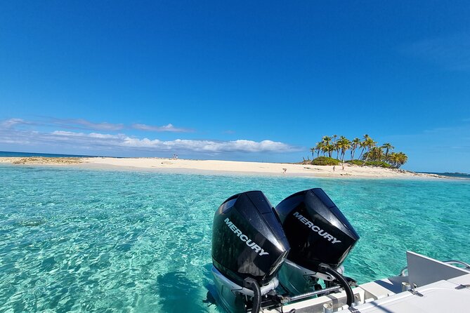 Private Charter for snorkeling, swimming pigs, turtles & fishing.... - Fishing equipment and the group-size question