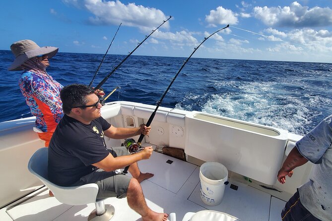 Private Deep Sea Fishing Tour in Isla Mujeres and Cancun - Drinks, sandwiches, and the rhythm of the day