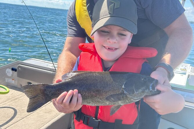 Private Fishing Adventure on the St. Lawrence River - The private price and what it covers