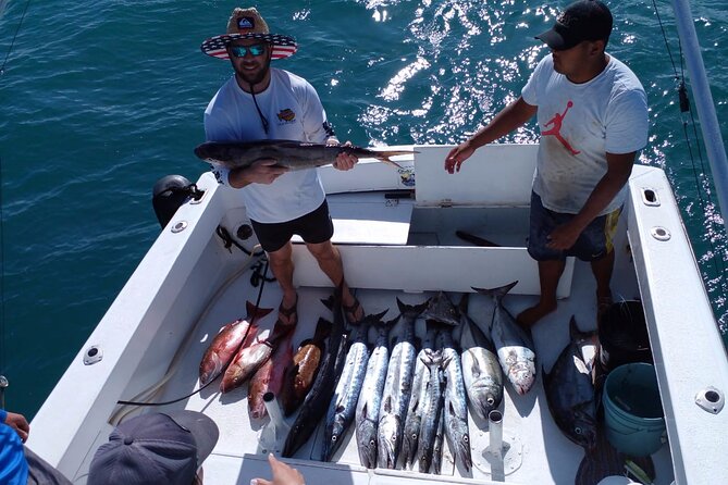 Private fishing charter Bertram 31ft 6 pax max if you don't fish you don't pay - What is included, and what costs extra
