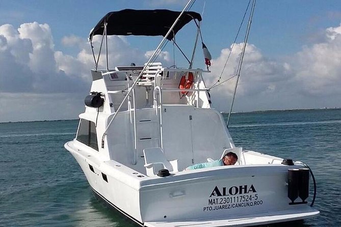 Private fishing charter Bertram 31ft 6 pax max if you don't fish you don't pay - Seasickness, weather, and comfort