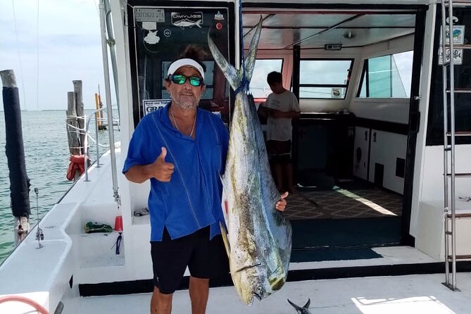 Private fishing charter Boat 48ft 12 pax Good Marlin and Sailfish - Boat Comfort and Safety Questions to Ask