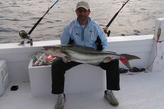 Private Fishing Overnight with Equipment and Dinner - Hurghada - What the two fishing stops feel like