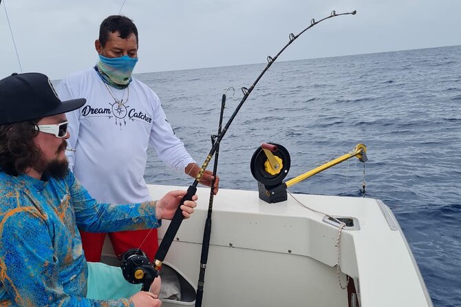 Private Half-Day Fishing Experience in Puerto Morelos - What the crew adds to the experience