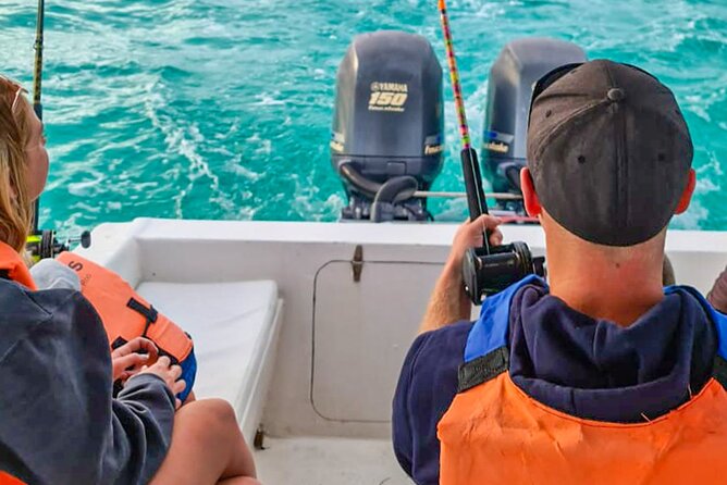 Private Inshore Fishing Experience in Isla Mujeres and Cancún - Drinks, sandwiches, and what to bring