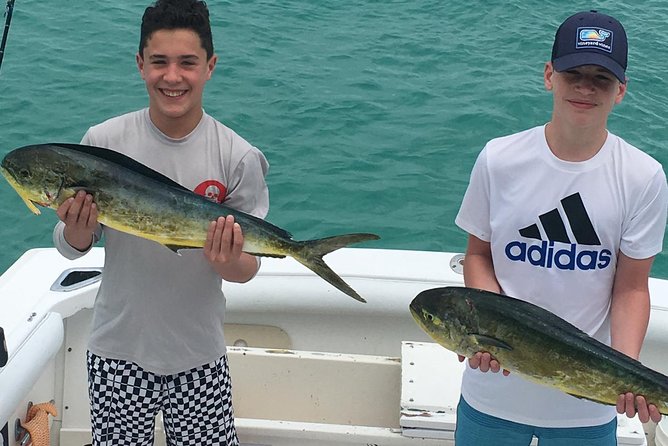 Private Snorkeling or Fishing from Nassau - 31ft Sitting Pretty - Meeting at Sterling Marina