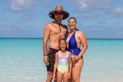 Private Speed Boat for Snorkeling or Fishing in Nassau – 34ft