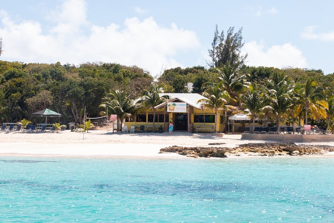 Private Speed Boat for Snorkeling or Fishing in Nassau - 34ft - The Rose Island afternoon option