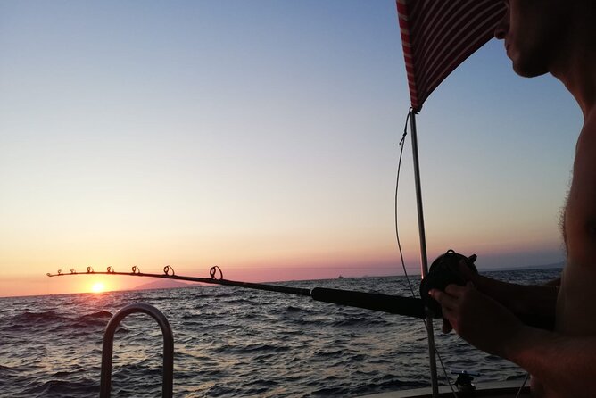 Private Sunset Fishing Experience in Sorrento - Pickup, Languages, and Practical Planning