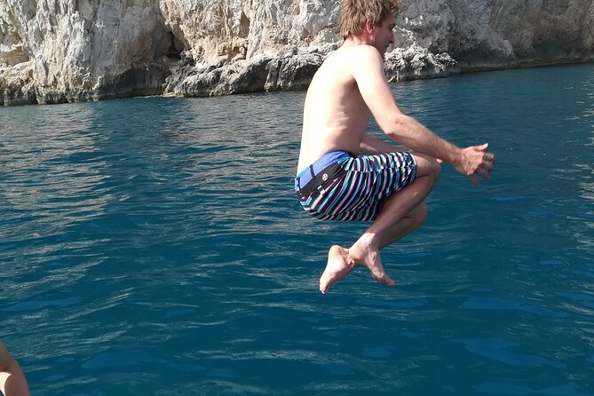 Private tour with fishing, tour of Capri and lunch on board - Marina Piccola and Capri’s coastal villages