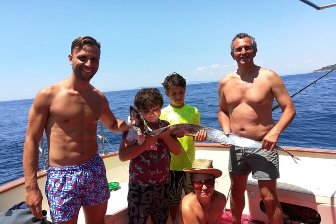 Private tour with fishing, tour of Capri and lunch on board - Following legends along the Massa Lubrense coast