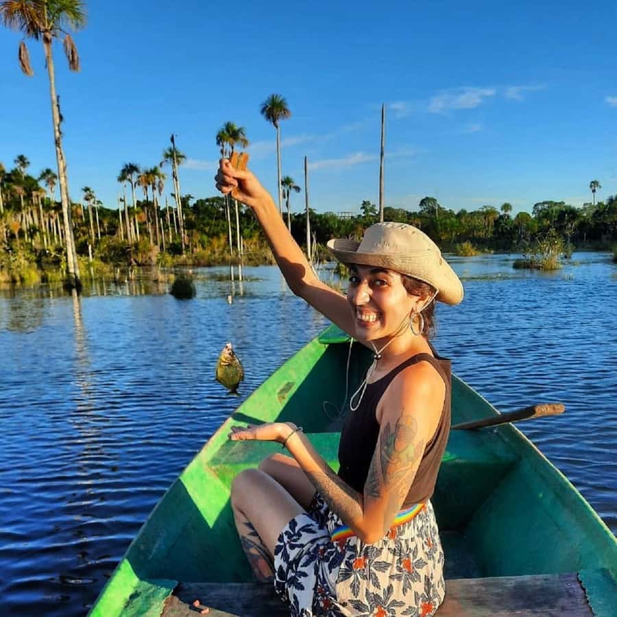 Puerto Maldonado: Lake Yacumama sunset and piranha fishing - What guides Jesus and Teo add to the outing