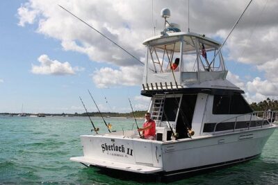 Punta Cana Private Fishing Charter on 39 Foot Boat with Bevarages